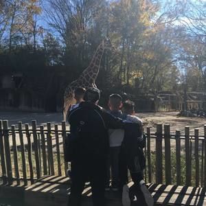 Meet your Posher, Valeriaysanty